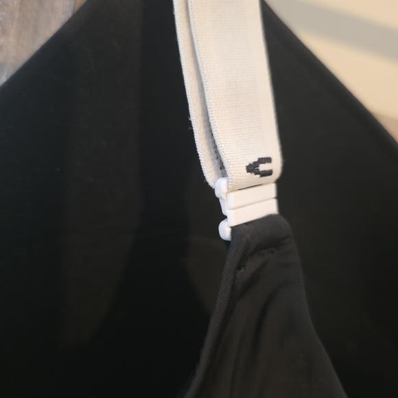 ⭐️40% Off⭐️ Victoria's Secret T-shirt Lightly Lined Demi - Picture 9 of 13